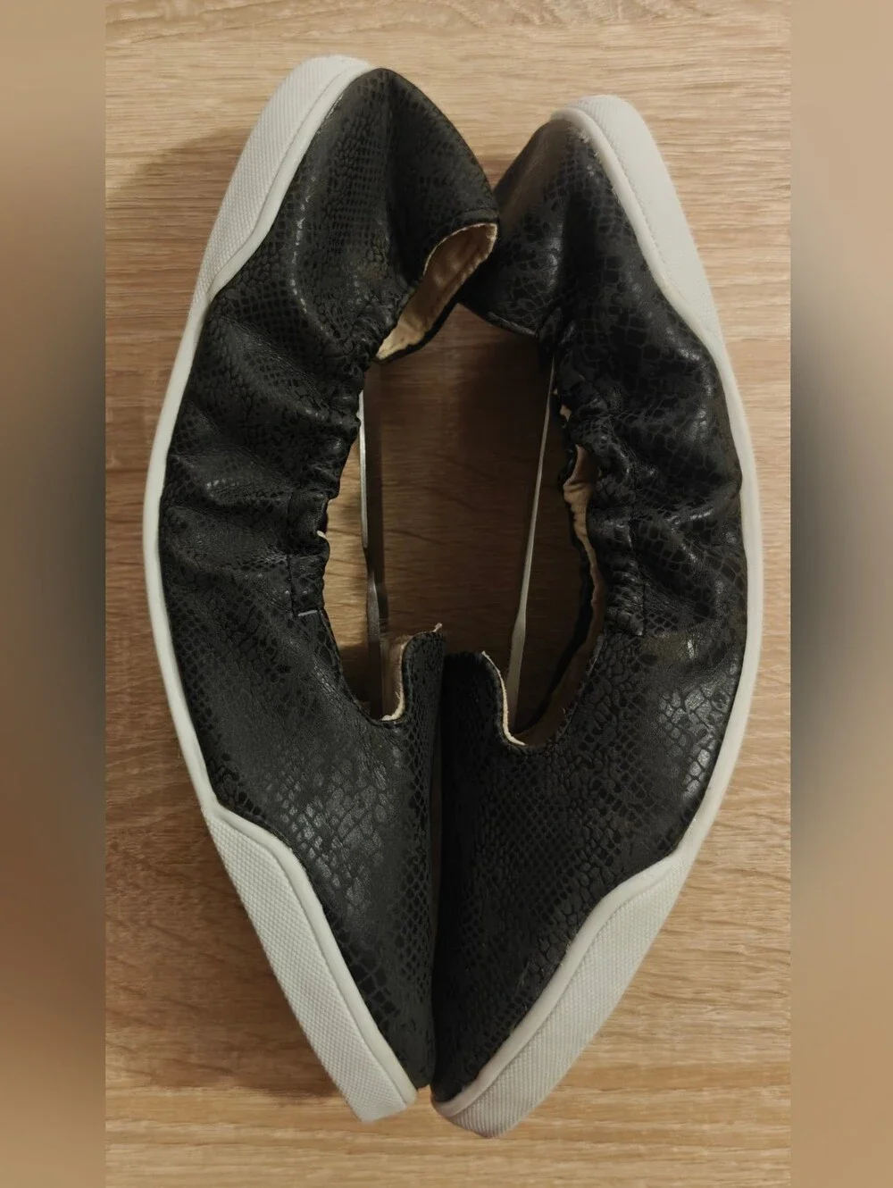 kruzers comfortable black